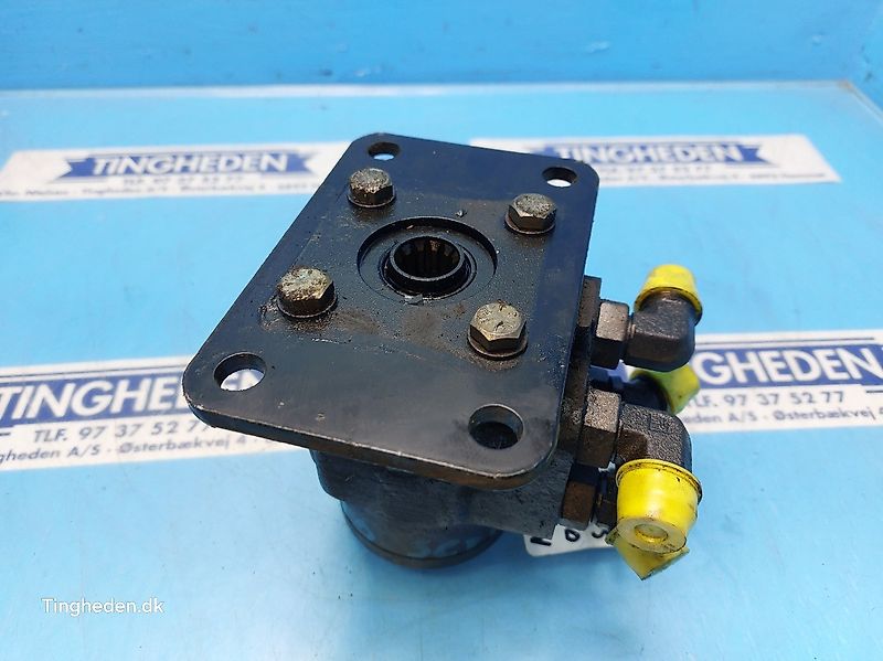 New Holland 8970 (Spare part/Reservedel/Ersatzteil)