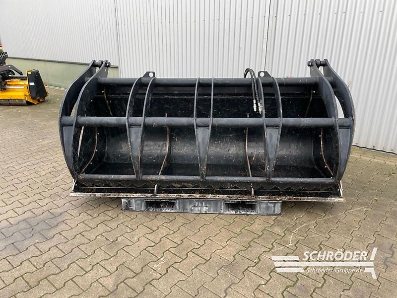 Bressel und Lade 2,40 M GREIFSCHAUFEL | SCHÄFFER AUFNAHME