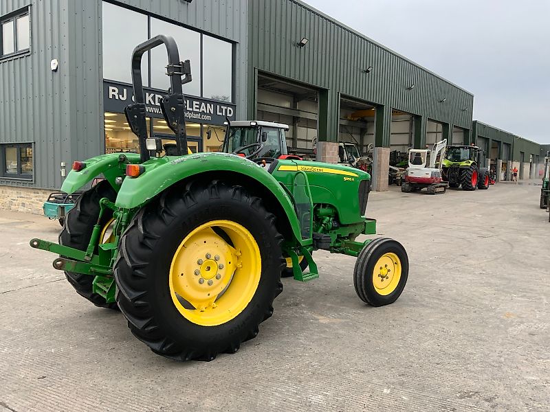 John Deere 5055E Tractor (ST24652)