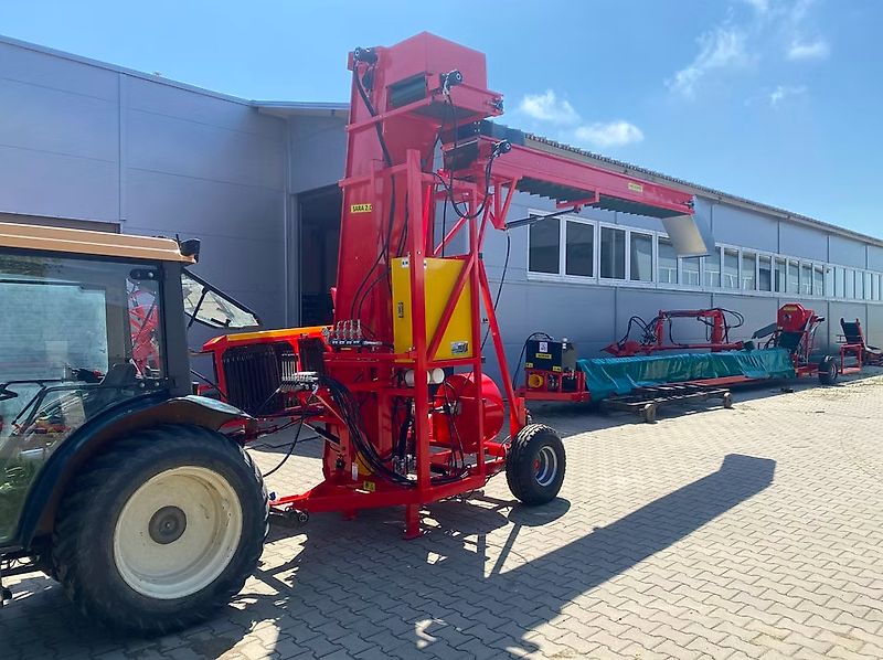 FMS Kurek Kombajn do zbioru jabłek przemysłowych SARA 2.0