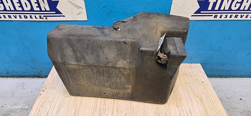 New Holland 8970 (Spare part/Reservedel/Ersatzteil)