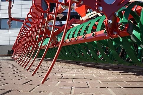 AGRO-MASZ APS oder Vibro 3 bis 8 m Arbeitsbreite, Nachläufer nach Wahl