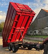 CETRATEK Kipper Sommeraktion 2025 – Jetzt 5 % sparen! ☀ Bis 31.08. auf alle Grundmaschinen (auch Muldenkipper/Abschiebe/Überladewagen)