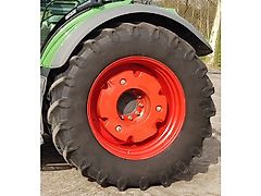 Fendt Wielgewichten 2x 300kg