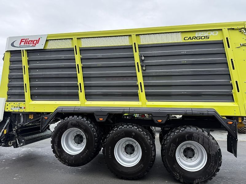Fliegl CARGOS 8500 TRIDEM *ISOBUS*