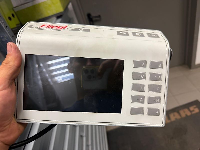 Fliegl CARGOS 8500 TRIDEM *ISOBUS*