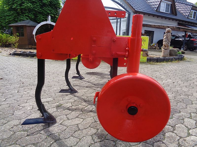 Howard Howard Kurzgrubber 3m Frontgrubber Vorbaugrubber 8 Gechraubte Stiele Luftbereifte Stützräder Neulackierung Kongskilde Grübber 6 Stiel Stützräder Zapfwellendurchtrieb Kein Amazone TL Lemken