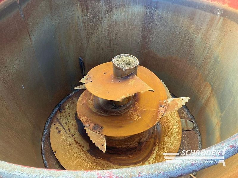 Strautmann VERTI MIX 1050