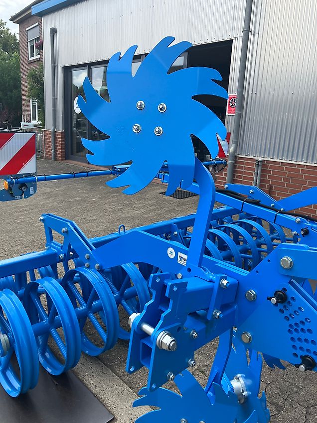 Lemken KARAT 10/300 mit DPW 540/540