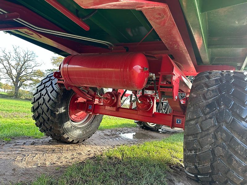 Kröger Agroliner HKD 302