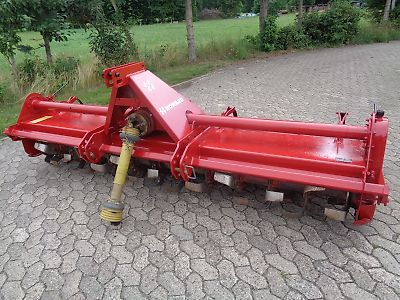 Kongskilde Howard Bodenfräse 315 cm Arbeitsbreite mit Pakerwalze & Hubgerüst Hydrolift Model HR28 305 DU mit 3 Gang Schaltgetriebe