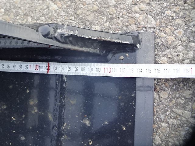 H L M - Siloreißschaufel-   Pelikanschaufel- Maxi- XXL- Ausführung-  Große Ausführung 2 Meter- 2,2 oder 2,4 Meter oder 2,5 Meter Siloreißschaufel- Big Volumen XXL - 2 Meter - 2.2 Meter- oder 2,4 Meter oder 2,5 Meter