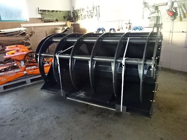H L M - Siloreißschaufel-   Pelikanschaufel- Maxi- XXL- Ausführung-  Große Ausführung 2 Meter- 2,2 oder 2,4 Meter oder 2,5 Meter Siloreißschaufel- Big Volumen XXL - 2 Meter - 2.2 Meter- oder 2,4 Meter oder 2,5 Meter