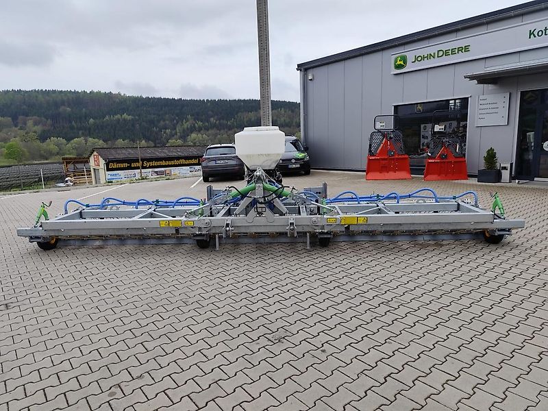 Joskin SCARIFLEX 720 R5S3 mit Sämaschine