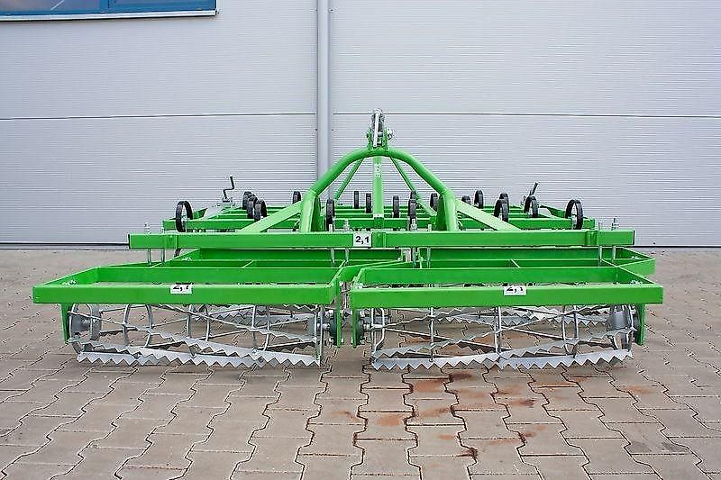 Bomet Saatbettkombination / Tilling set / Cultivateur / Aggregato di coltivazione / Культиватор / Agregat uprawowy