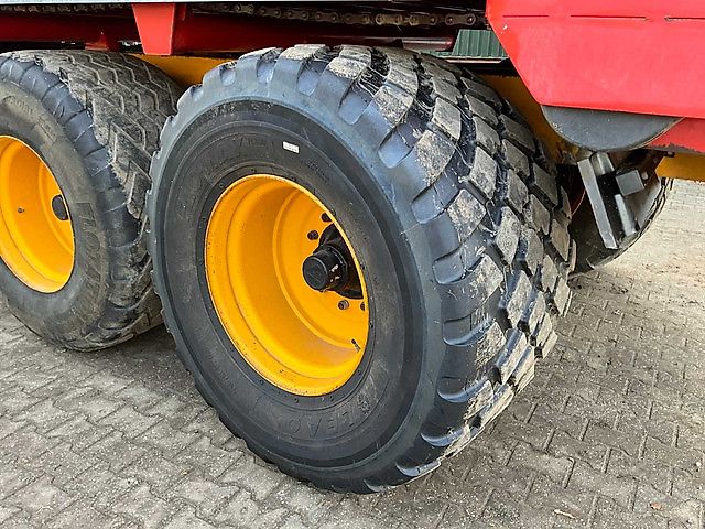 Schuitemaker Siwa 200