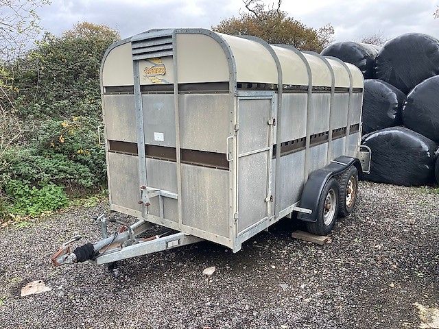 Bateson 12ft Livestock Trailer