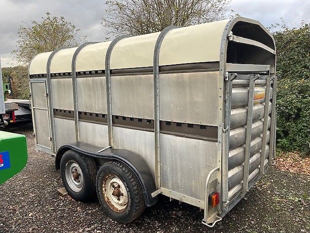 Bateson 12ft Livestock Trailer