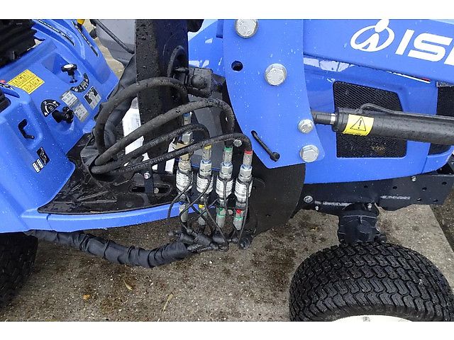 Iseki met voorlader .TXGS24