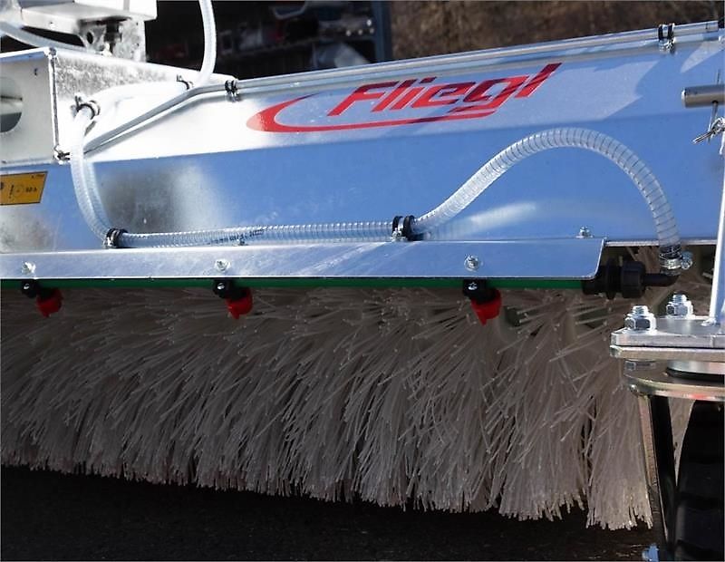 Fliegl SPRØJTE SYSTEM MED 120 L TANK