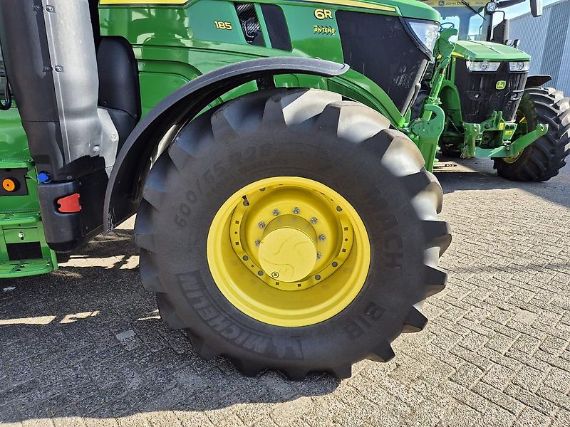 John Deere 6R 185