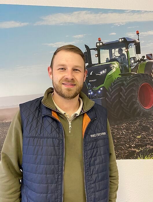 Contacto Niklas Schlagwein